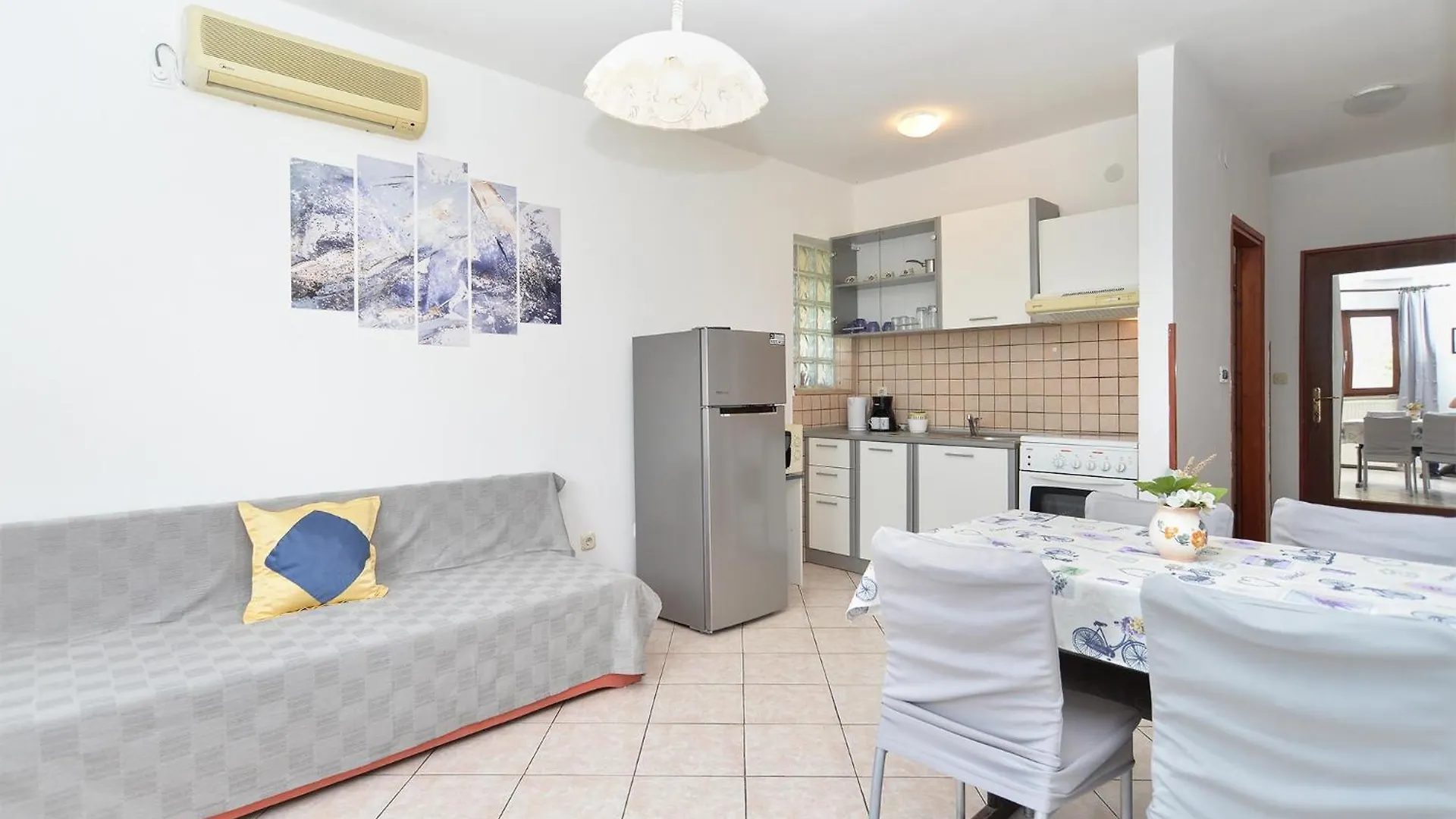 Apartments With A Parking Space Valbandon, Fazana - 20706